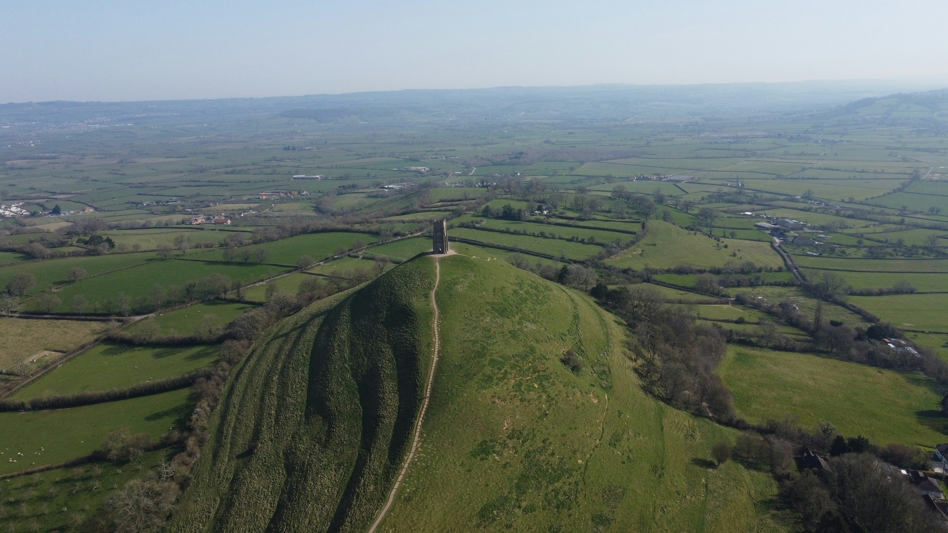 Glastonbury Tor aus der Luft